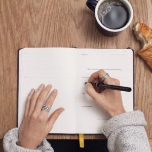 ⁦Minimalism, How to make things simpler⁩ - الصورة ⁦1⁩